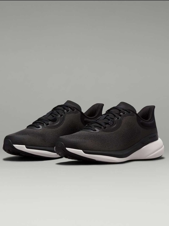 lululemon athletica Shoes - lululemon athletica Chargefeel 2 Low Women's Sneakers - Black/White
